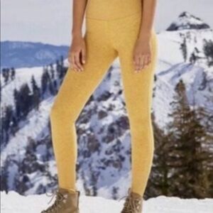 Alo Alsosoft leggings full length. Small. Like NEW